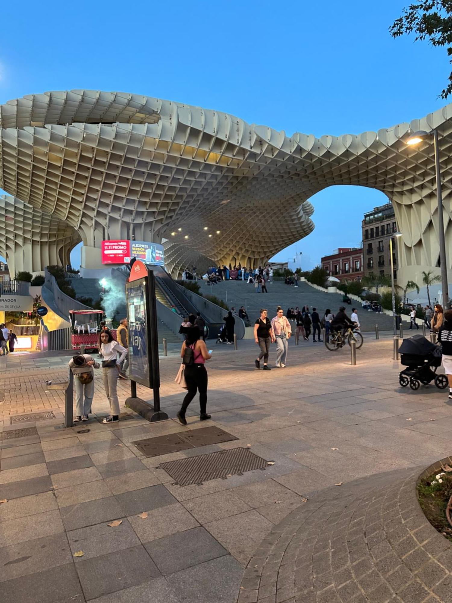 Casa Duque Compartida Familiar 2- Habitacion Bano Propio Sevilla Exteriör bild